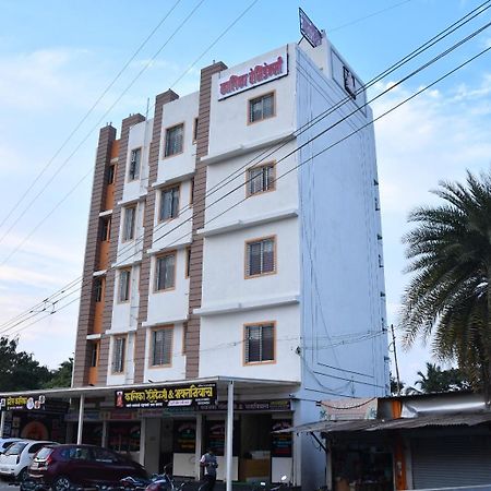 Hotel Kalika Residency Akalkot Luaran gambar