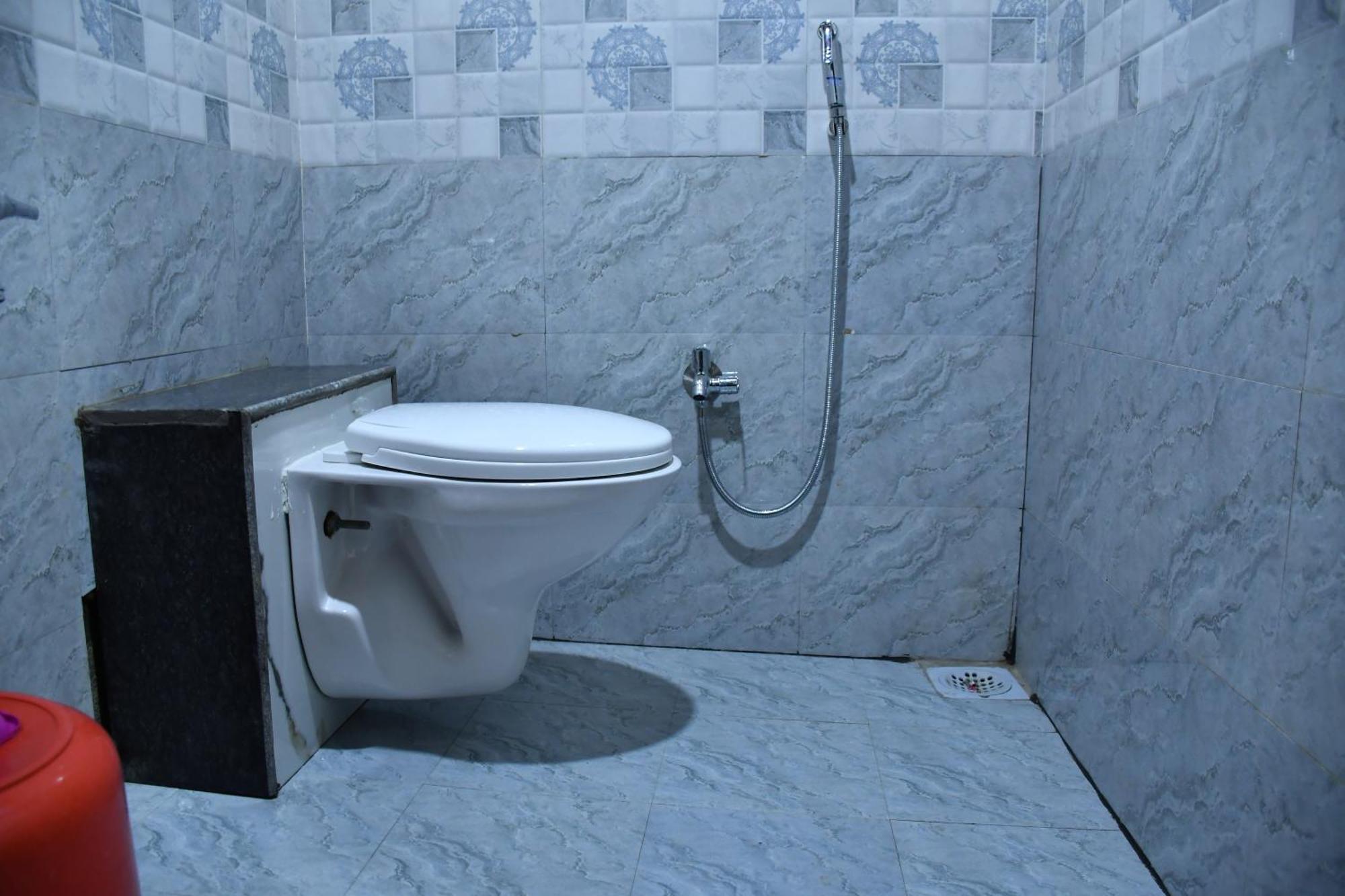 Hotel Kalika Residency Akalkot Luaran gambar